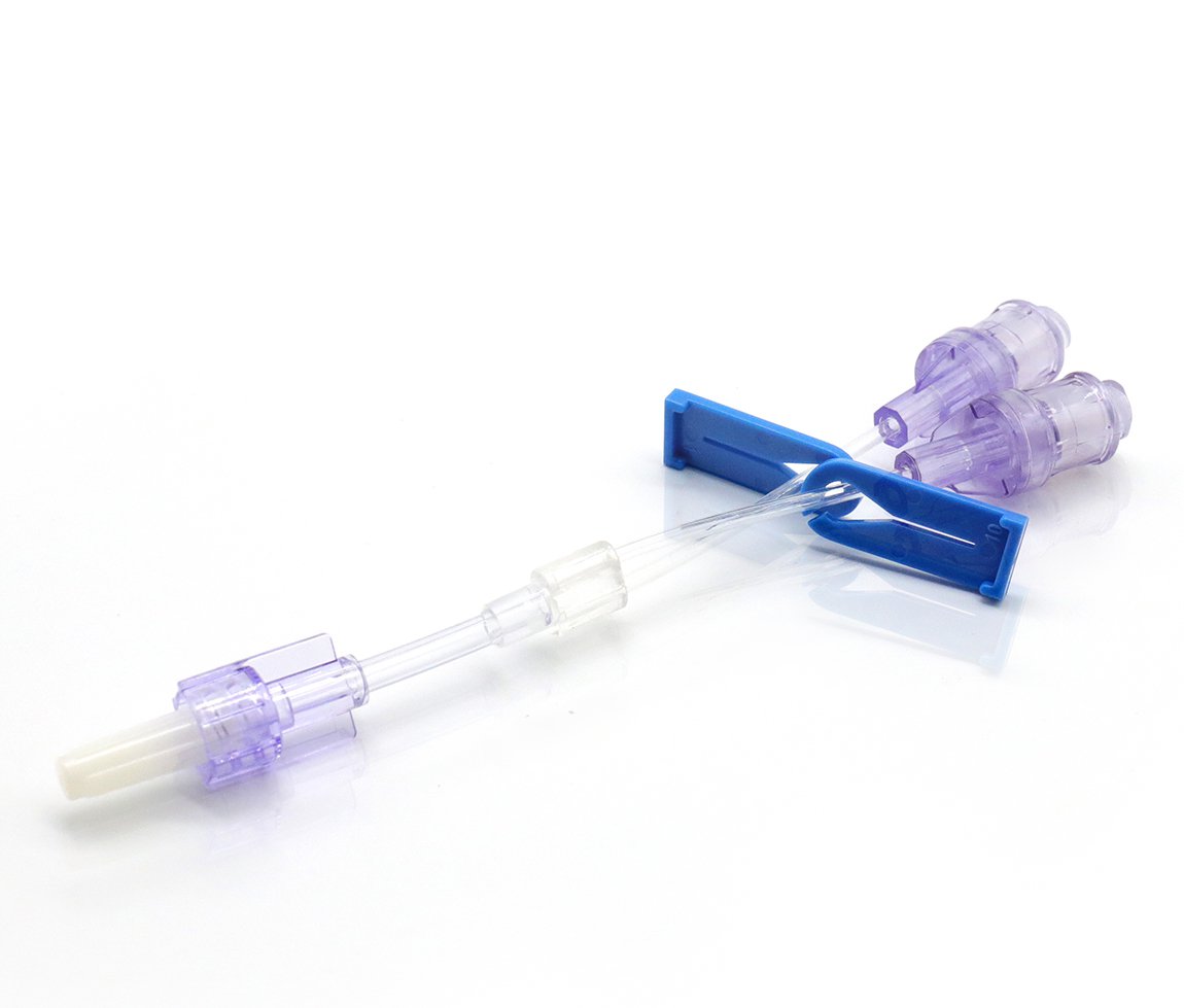 Infusion Set With Needleless Adapters